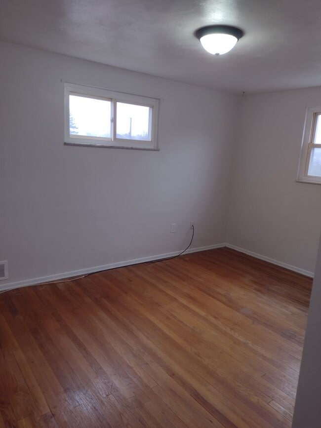 Building Photo - Beautiful Home for Rent