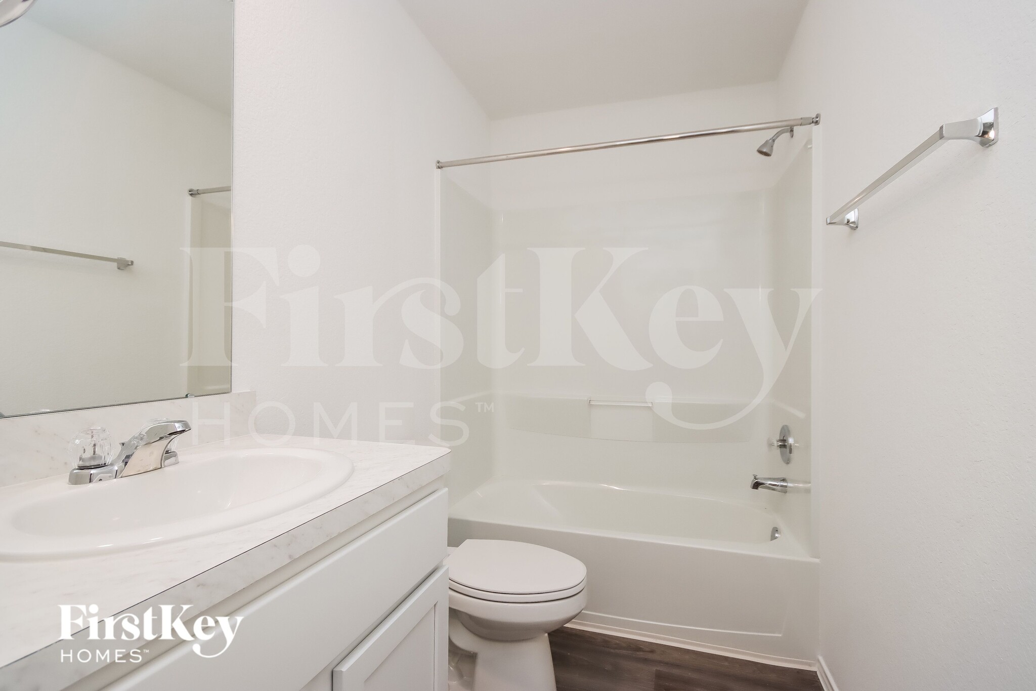 Building Photo - 3731 Solanum Dr