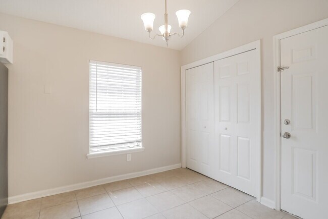 Building Photo - 5418 Cumberland Forest Ln