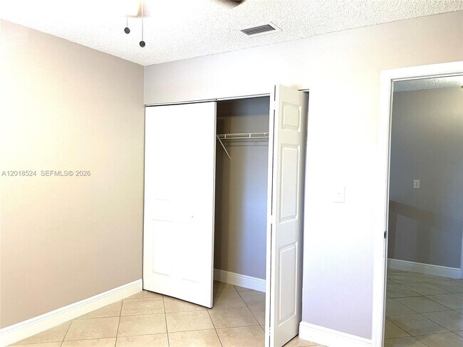 Building Photo - 7175 Nova Dr