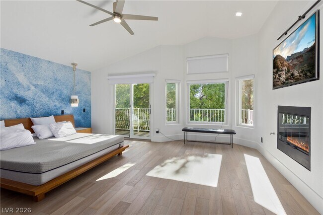 Building Photo - 9301 St James Cir