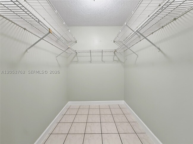Building Photo - 13314 SW 60th Ln