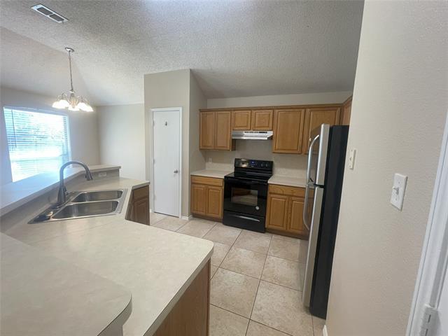 Building Photo - 2712 Jennie Wells Dr
