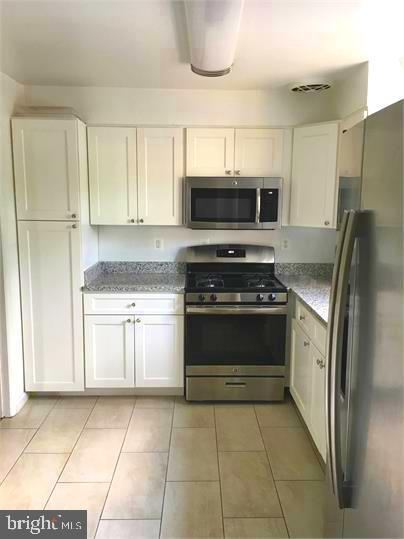 Building Photo - 5319 Pooks Hill Rd