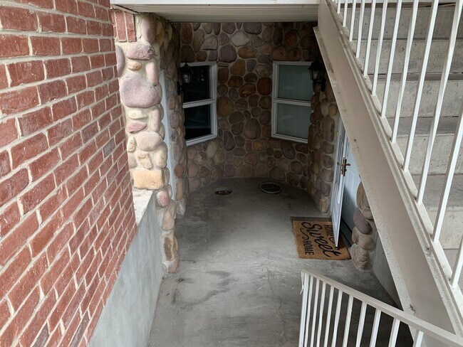 Building Photo - 1454 N 1250 W