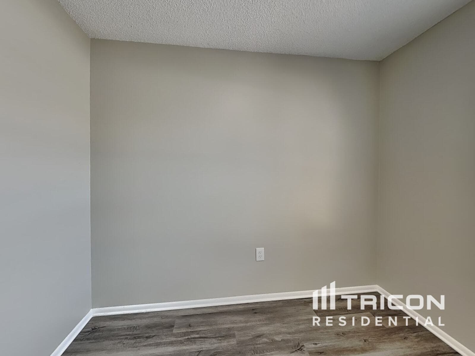 Building Photo - 36437 Bristol Cir