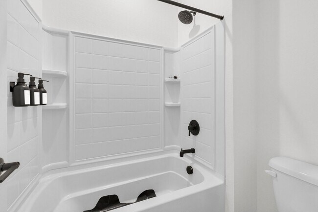 Building Photo - Newly Built 4-bed / 2.5 Bath Home in Quiet...