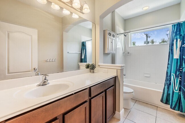 Building Photo - 8107 Champions Forest Way