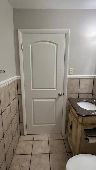 Building Photo - 1923 Hixson Pike