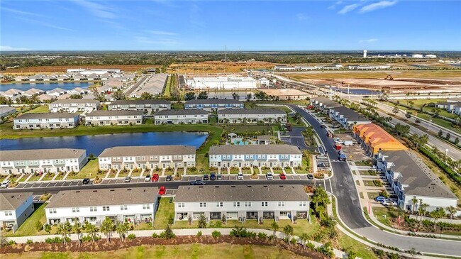 Building Photo - 16642 San Nicola Pl