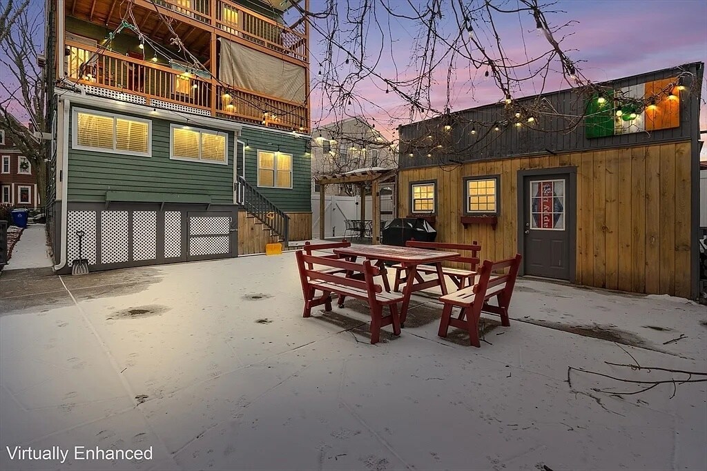 Building Photo - 95 Auckland St