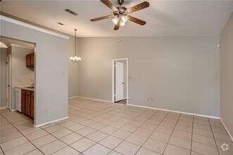 Building Photo - 11405 Walnut Ridge Dr