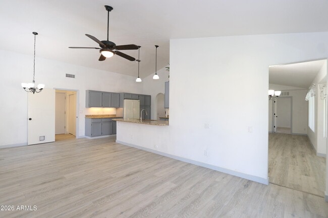 Building Photo - 4308 E Princeton Ave