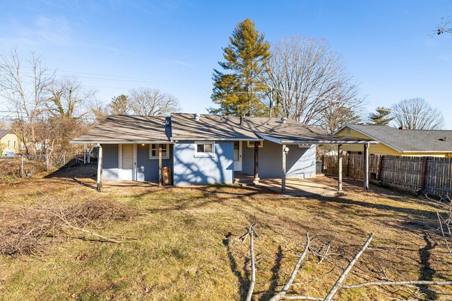 Building Photo - Charming 3-Bedroom in Shiloh with Fenced-I...