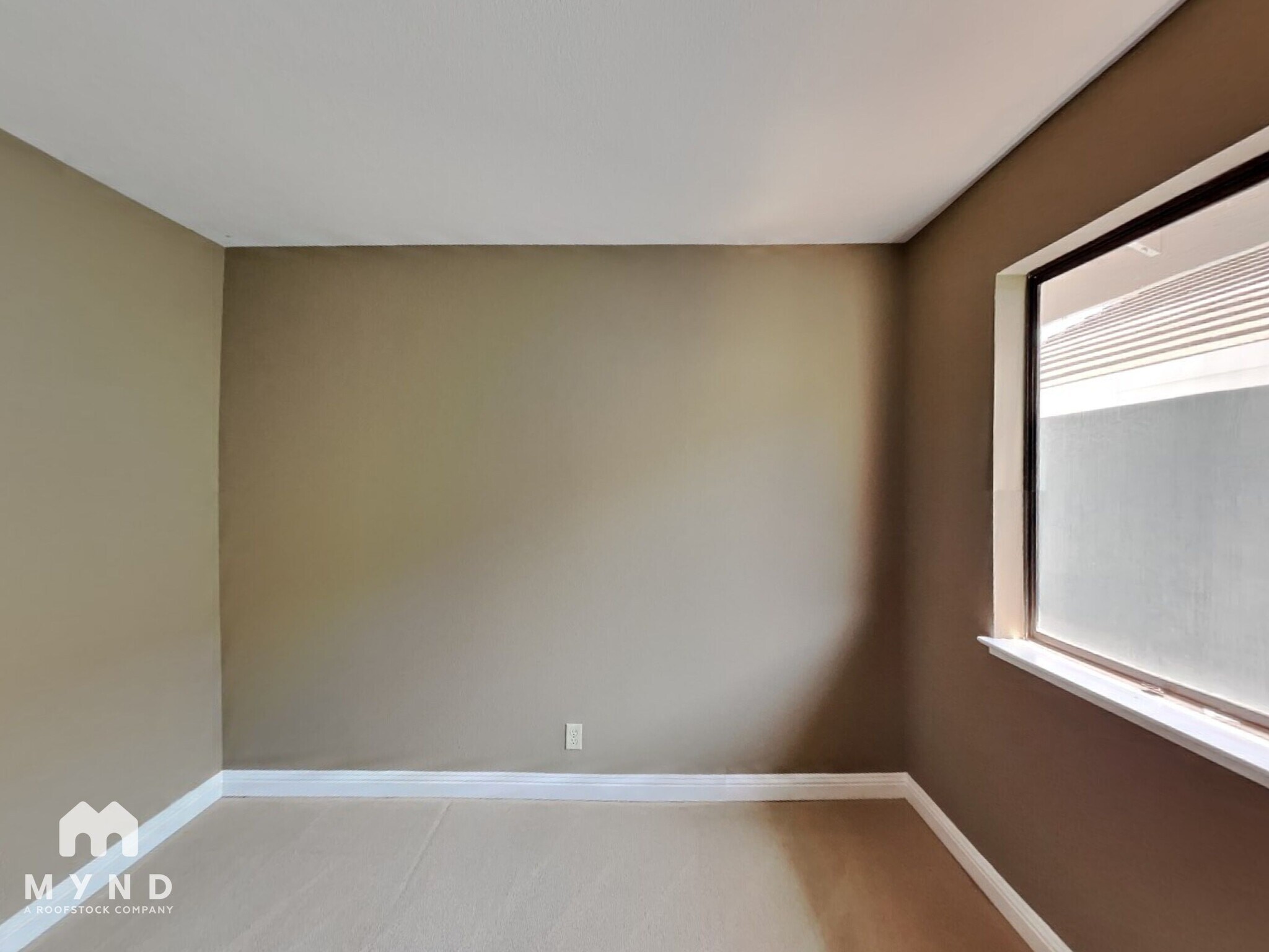 Building Photo - 4721 Shannondale Dr