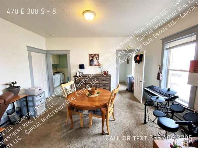 Building Photo - 470 E 300 S
