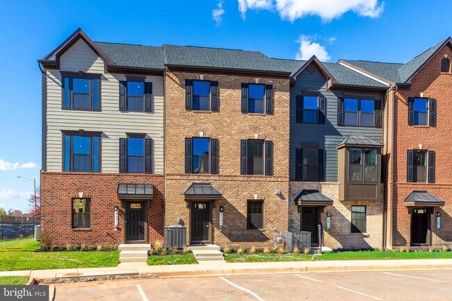 Building Photo - 4504 Dandelion Lp