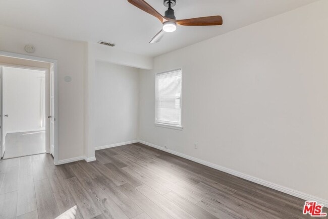 Building Photo - 4905 Coolidge Ave