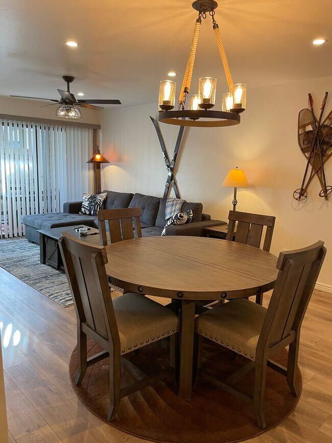 Building Photo - Furnished 2-Bedroom Condo in University Heights | Ground Floor + Peaks Views