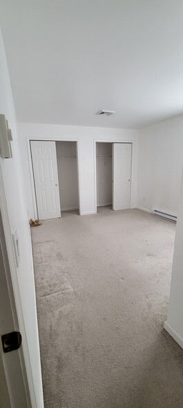2nd Bedroom - Closet - 2010 Grammercy Ave