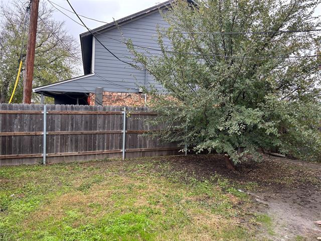 Building Photo - 801 Bluebonnet Dr