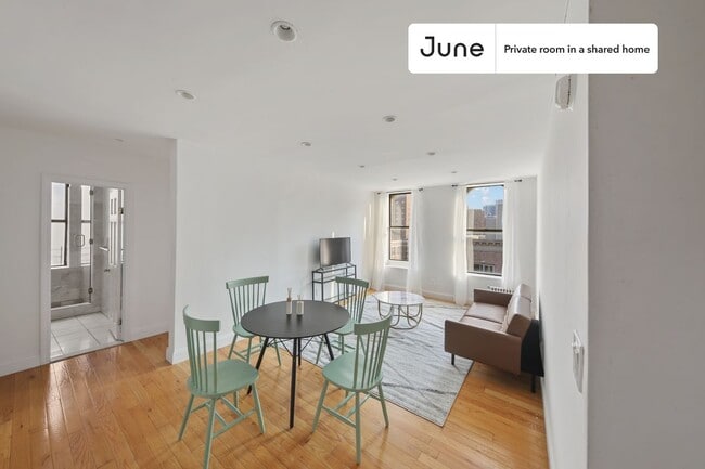 Building Photo - Room in Shared 4 bed/2 bath home in East Harlem