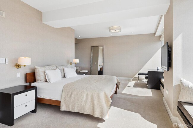 Building Photo - 765 Market St