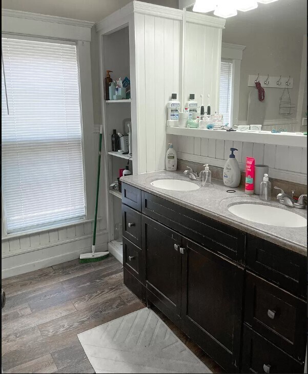 Building Photo - 506 Catherine-506CATH