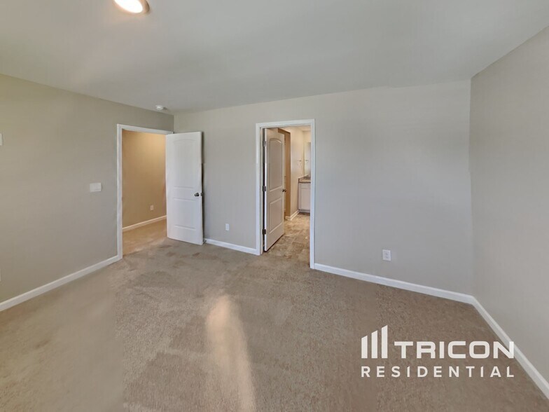 Building Photo - 1507 Ashgrove Pl