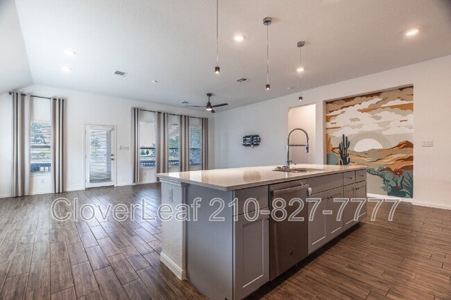 Building Photo - 5440 Tall Grass Blvd