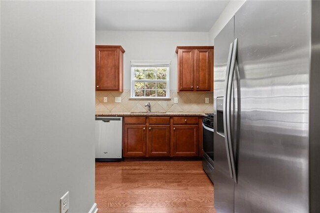 Building Photo - 5612 Moresby Ct