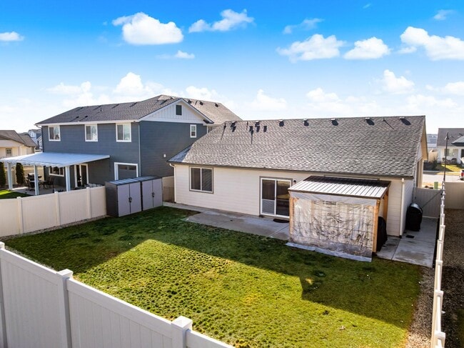 Building Photo - 9030 W Bowie St