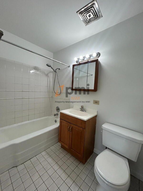 Building Photo - 111 Harrington Ave