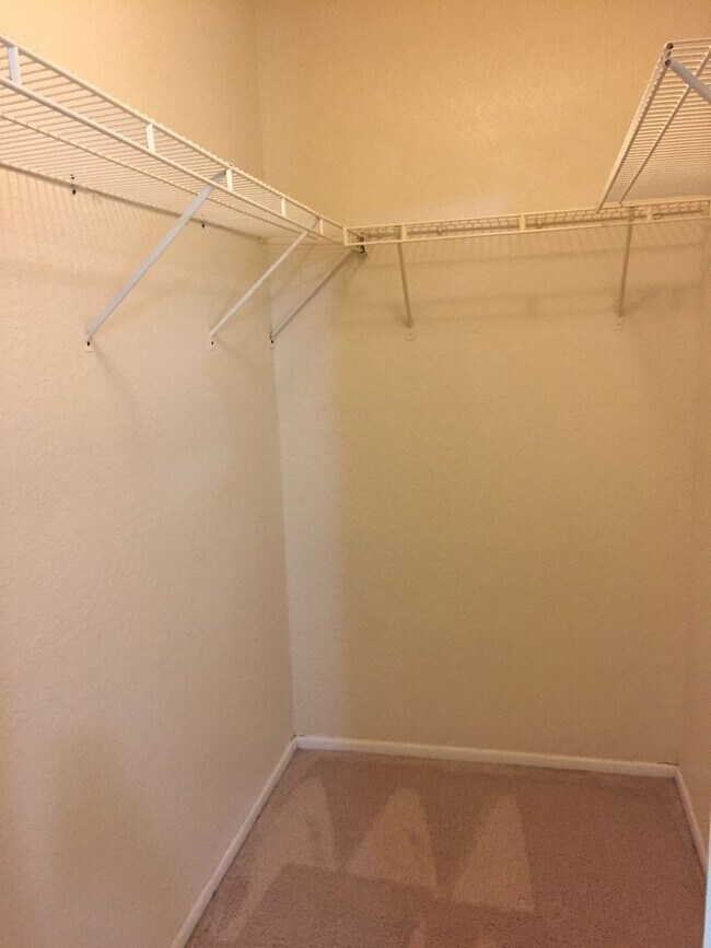 Building Photo - 7772SBD(100)