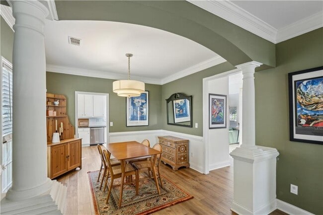 Building Photo - 347 Ivy Glen Cir