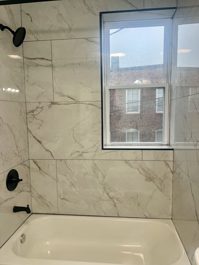 Building Photo - 2431 McElderry St