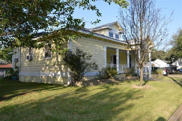 Building Photo - 1403 Bonham St