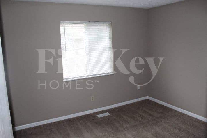 Building Photo - 2923 Grassy Creek Dr