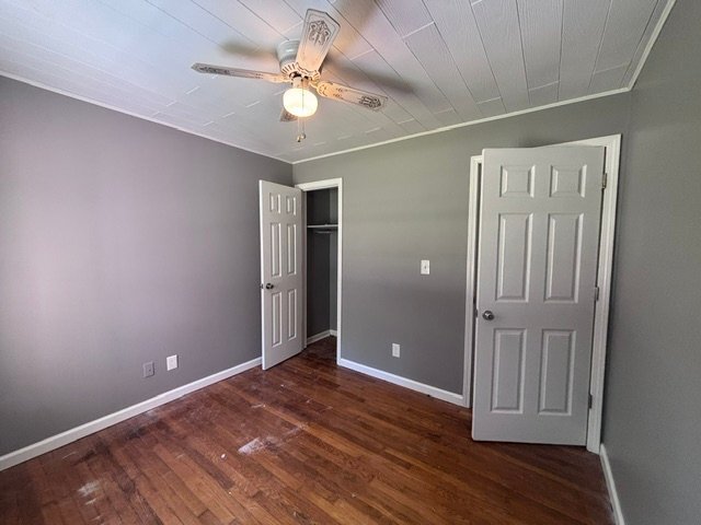 Building Photo - 814 Flicker Rd