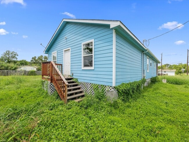 Building Photo - 6403 O Brien St