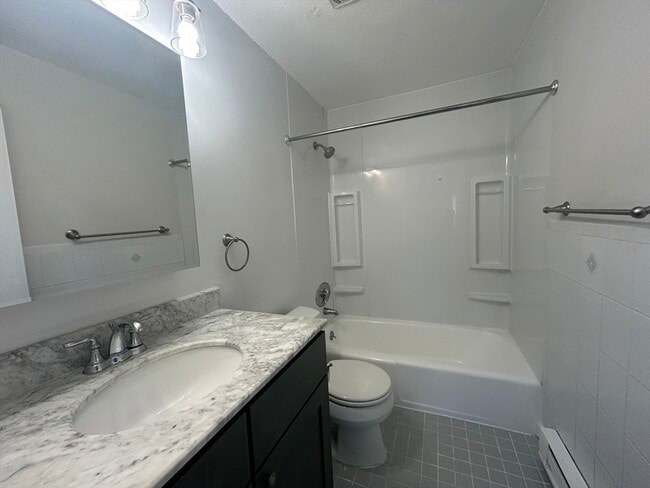 Building Photo - 380A Great Rd