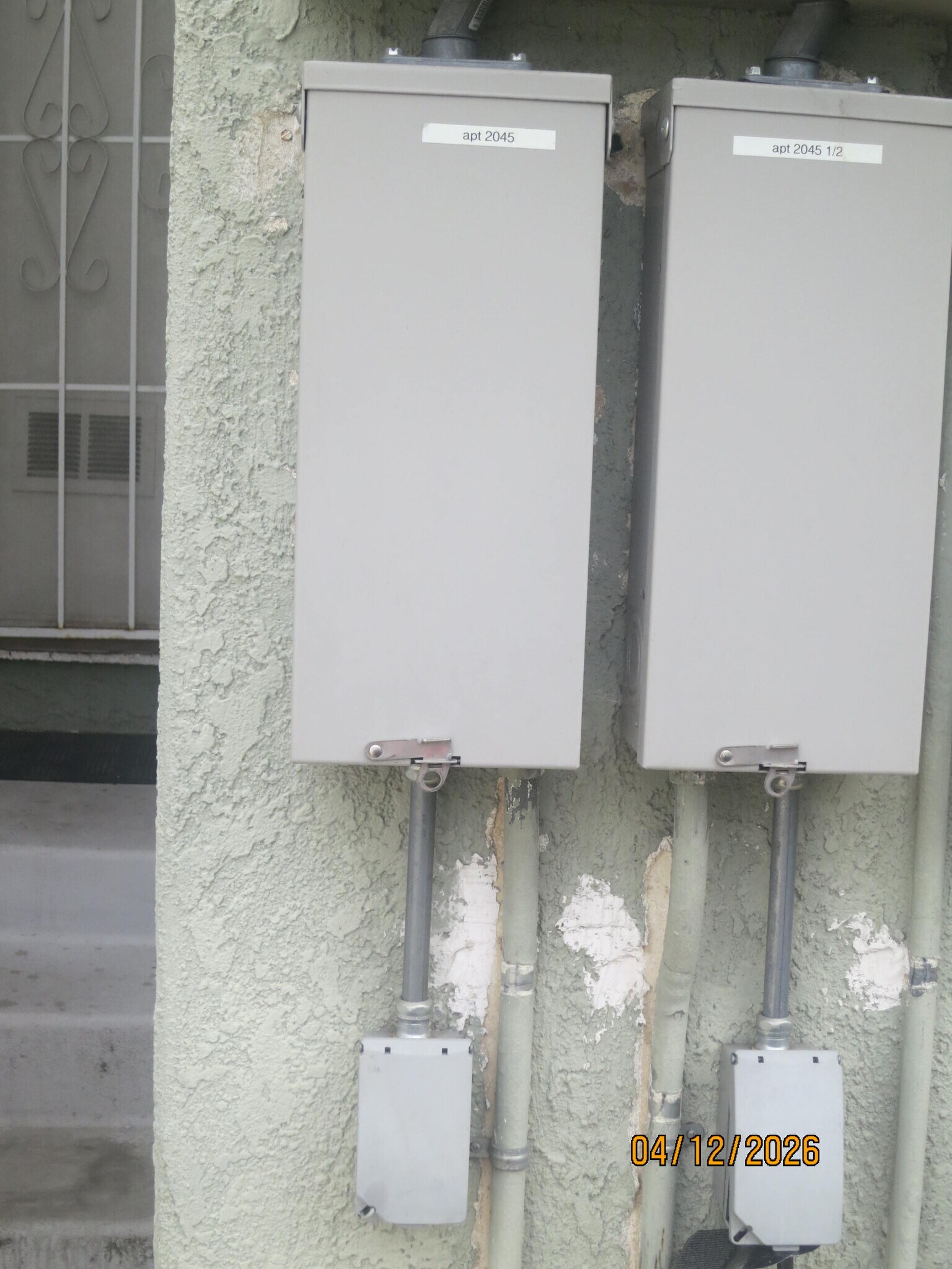 Building Photo - 2045 S Harcourt Ave