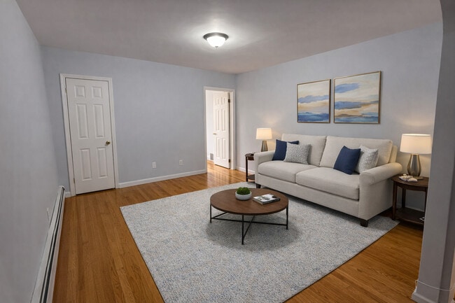 Building Photo - 65 Prospect St