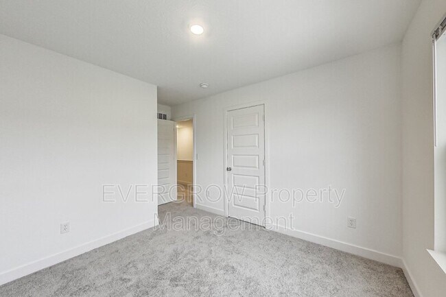 Building Photo - 4513 Branower St