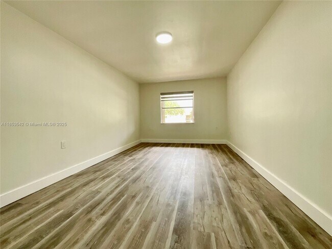 Building Photo - 11281 SW 88th St