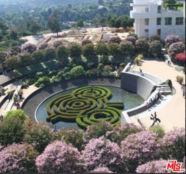 Building Photo - 1837 11th St