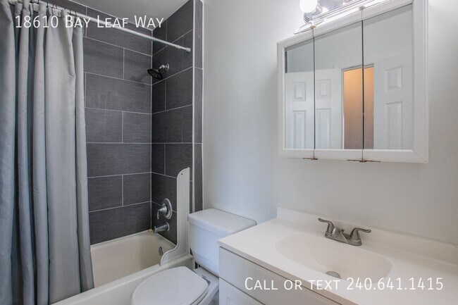 Building Photo - 18610 Bay Leaf Way