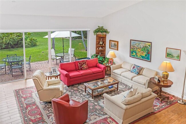 Building Photo - 4106 Carriage Dr