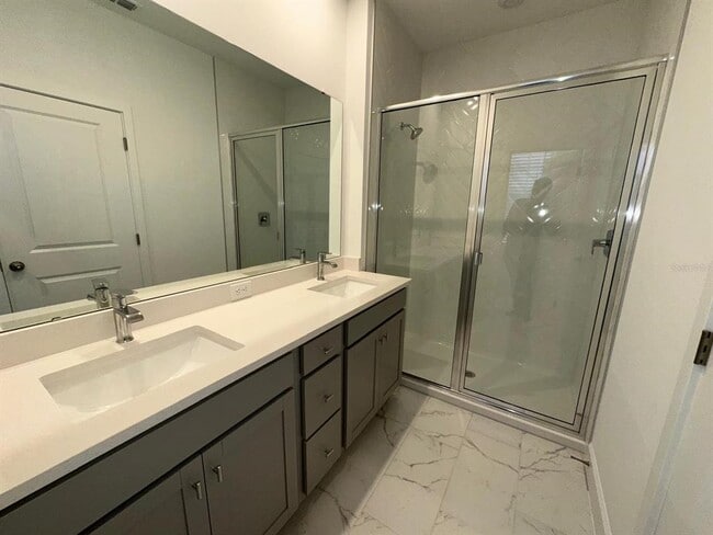 Building Photo - 2432 Celebration Blvd