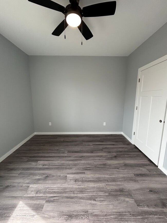 Building Photo - Mile High Investments (2724 Silver St.)